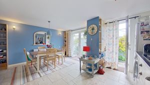 Photo 17- click for photo gallery